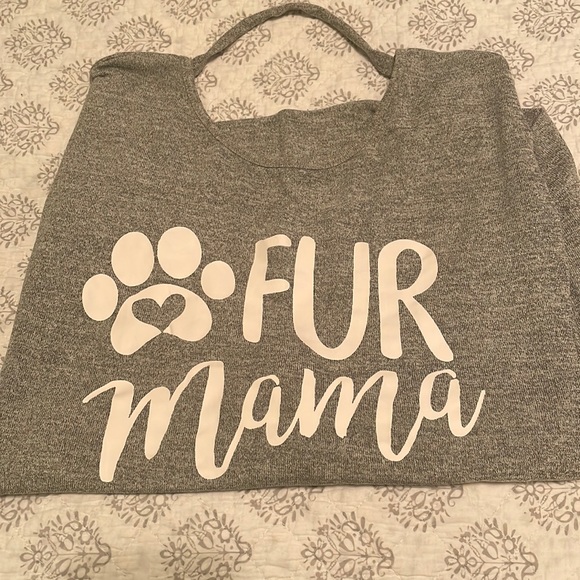 “Fur Mama” Simply Southern Womens shirt - Picture 1 of 4